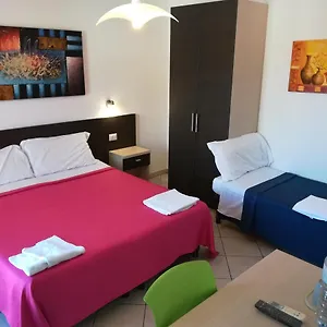 La Del Mare -domo- Bed & Breakfast